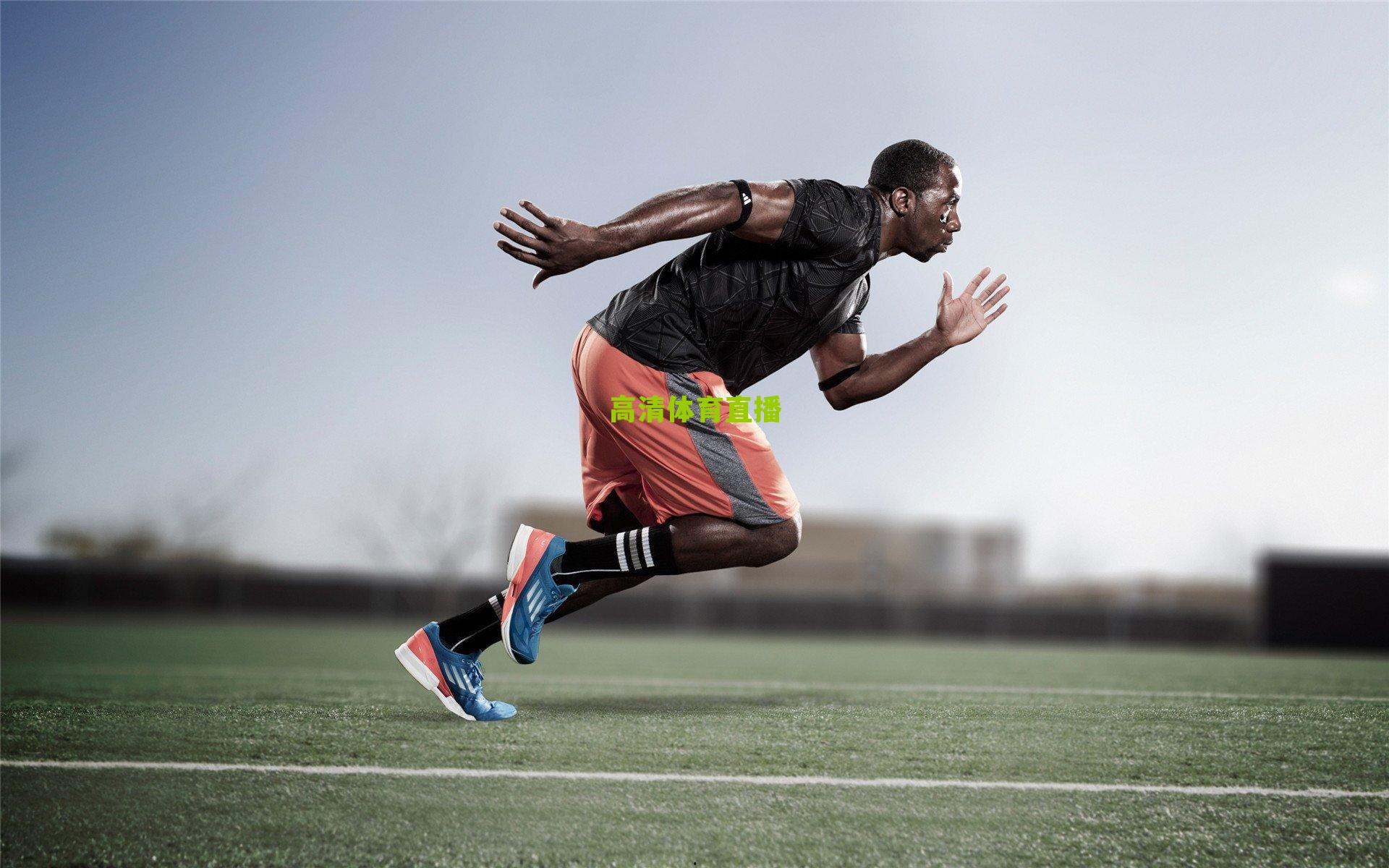 杜伦弧顶手术刀妙传撕裂防线 坎宁安双手暴扣引爆主场