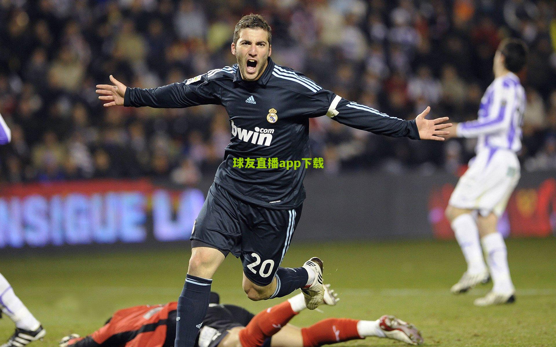 马德兴锐评,两球定江山三分稳落袋,国足关键战拒绝习惯性崩盘