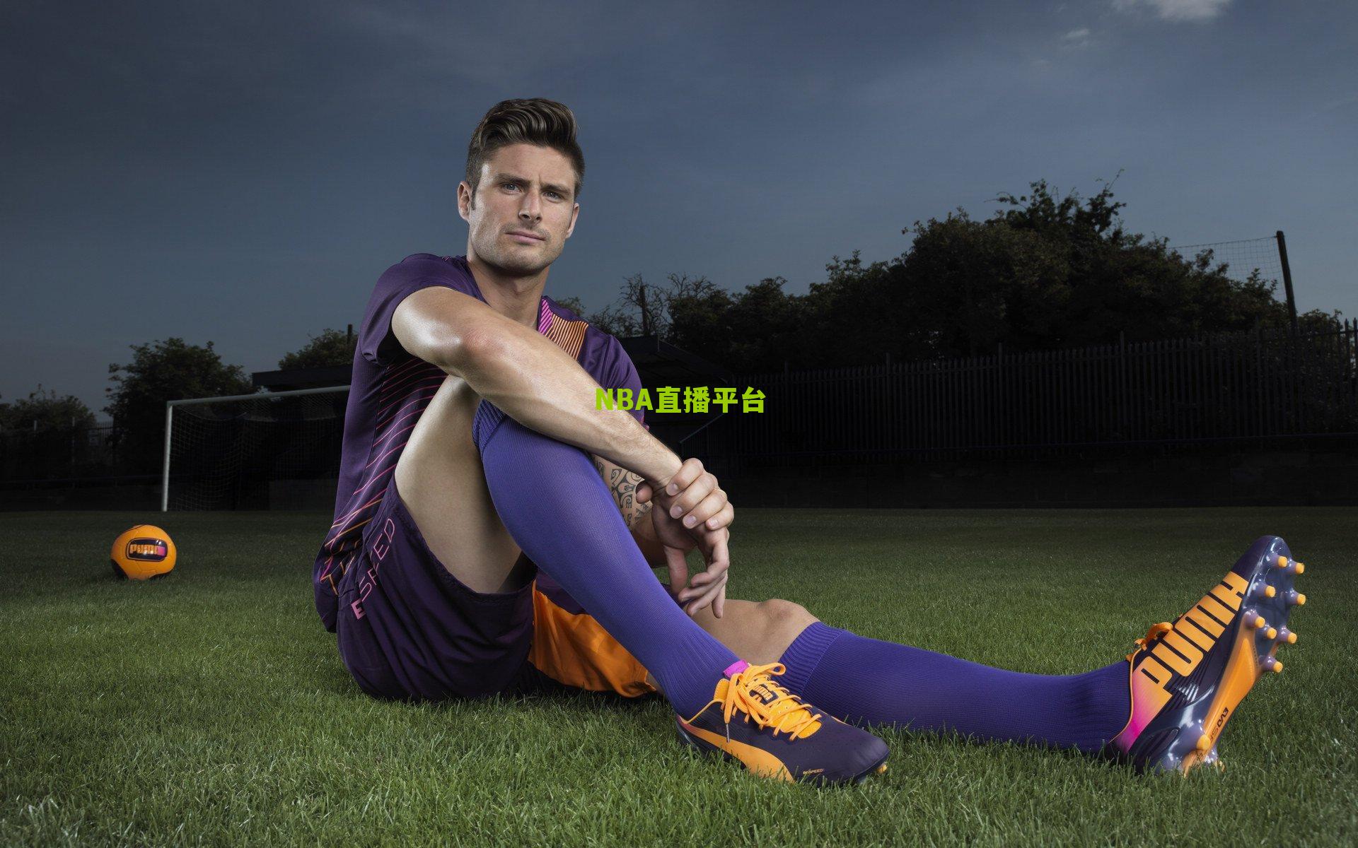 昔日质疑声再引热议，埃利奥特对理查利森的犀利点评，如今是否被时间验证？